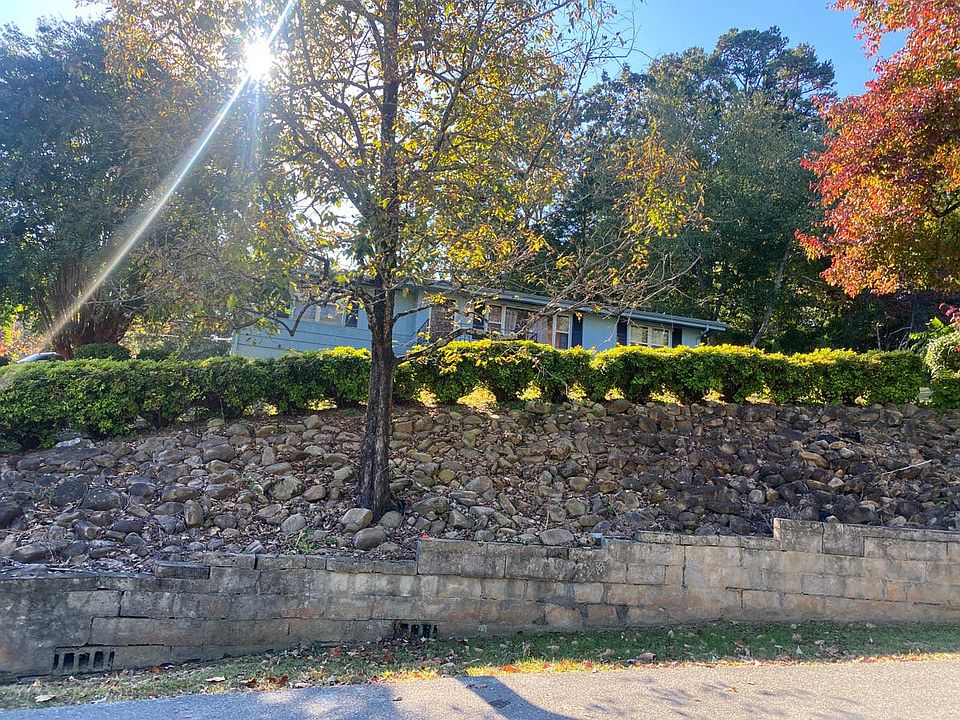 1st image of 927 Belvoir Hills Cir