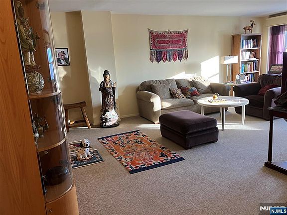 4th image of 280 Prospect Ave APT 11H
