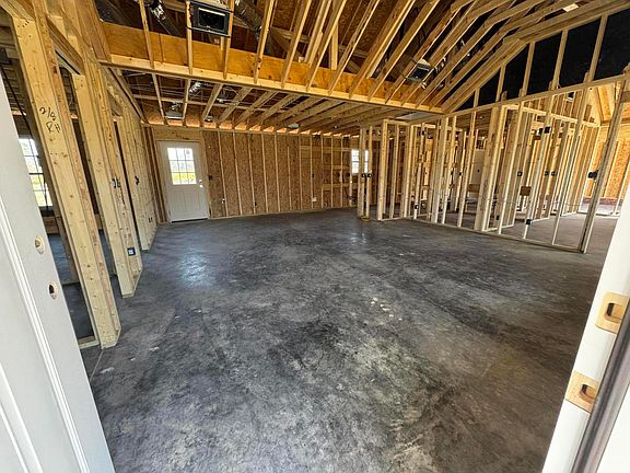 2nd image of 4535 Easy St