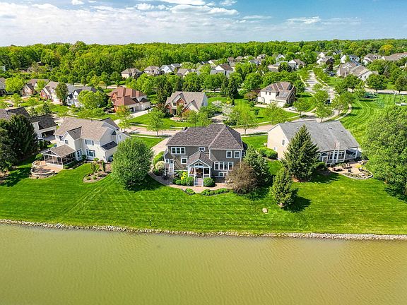 5th image of 8351 Meadowmoore Pl