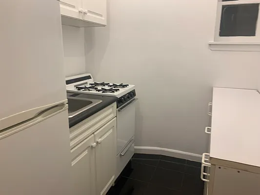 Rented by Prince Real Estate Associates LLC | media 19