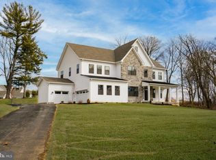 945 Tigue Rd, West Chester, PA 19382