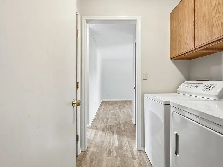 1496 E Kammerer Rd — Photo 10