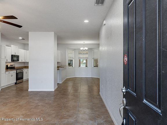 4th image of 13124 Snowy Plover Ave