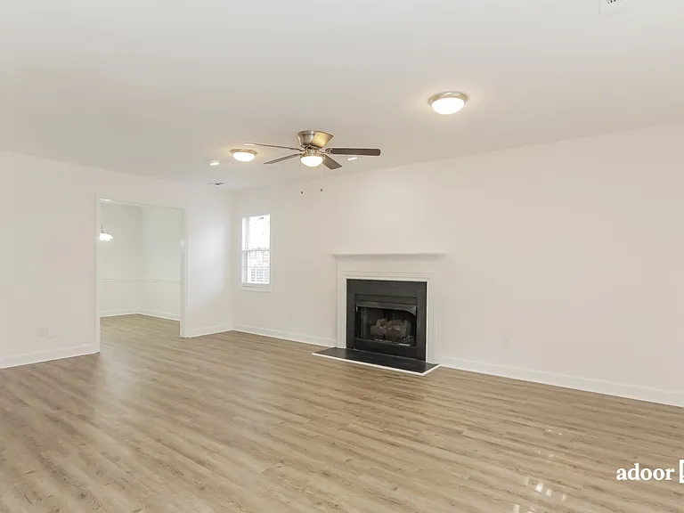 1512 Mineral Springs Rd — Photo 6