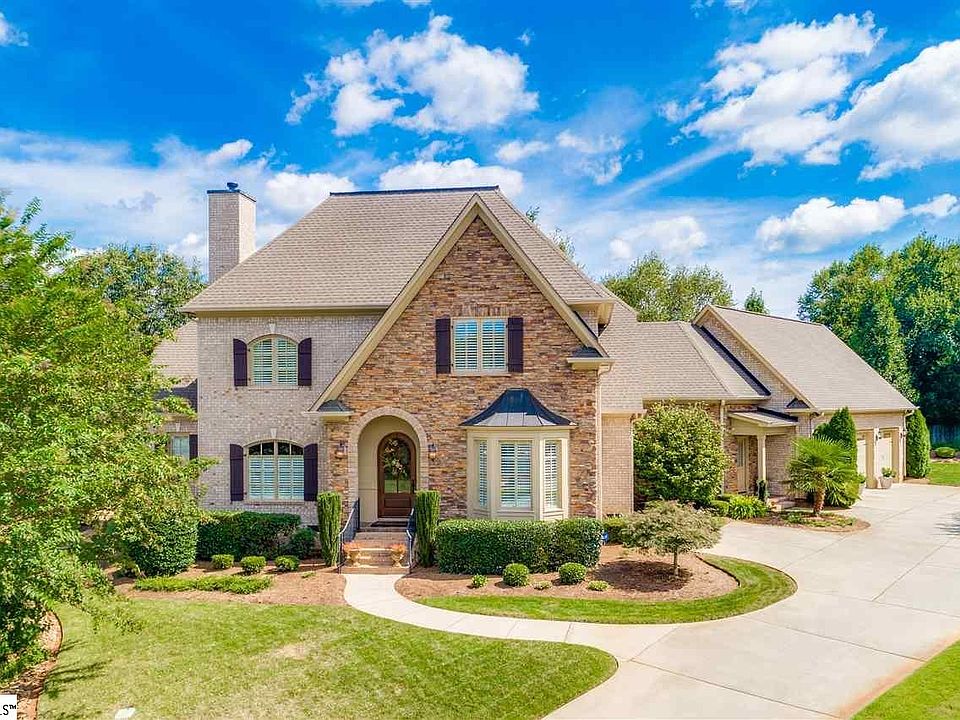 1st image of 11 Summerhall Glen Ln
