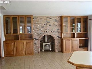 2nd image of 2705 SE Balboa Dr