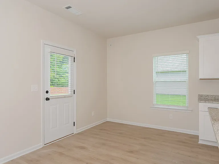 186 Sunfish Cir — Photo 6