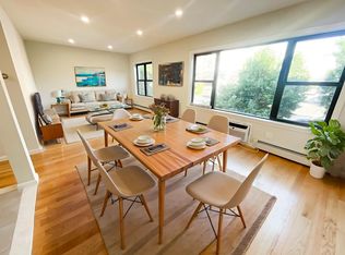 2534 23rd St, Long Island City, NY 11102