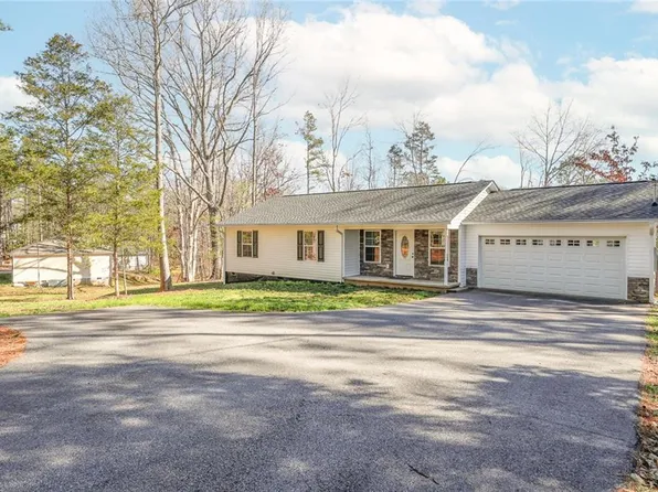 3642 Williams Bridge Rd, Toccoa, GA 30577