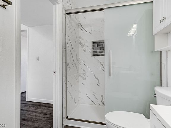 3rd image of 1303 Darlene Way APT 101C