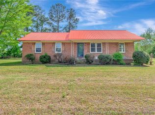 4542 State Highway 904, Fairmont, NC 28340