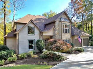 320 Windrift Ct, Roswell, GA 30076