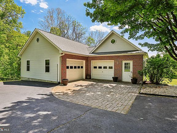 5th image of 903 Israel Creek Ct