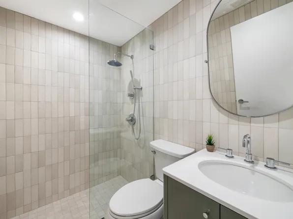 355 Monroe Street image 16 of 18