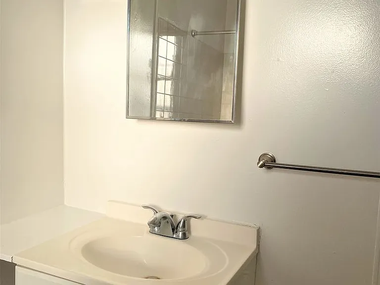1556 Polk St — Photo 4