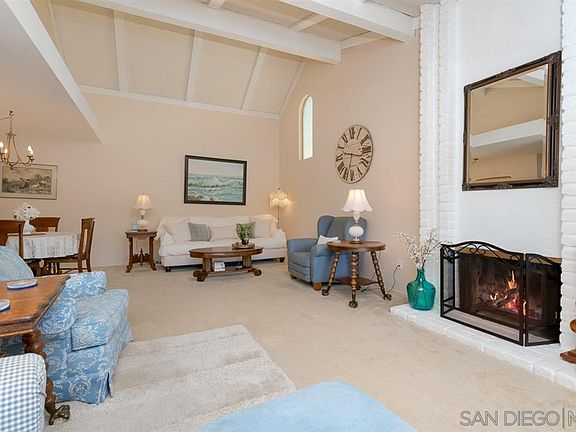 4th image of 12780 Avenida La Valencia Unit 157