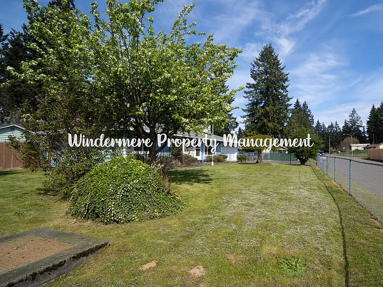 4210 Eastwood Ave SE — Photo 18