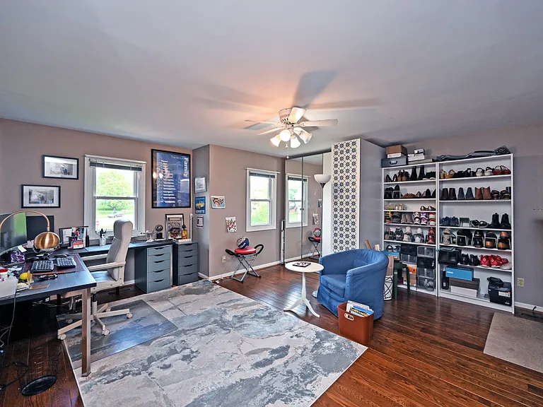 12046 Timberlake Dr — Photo 42