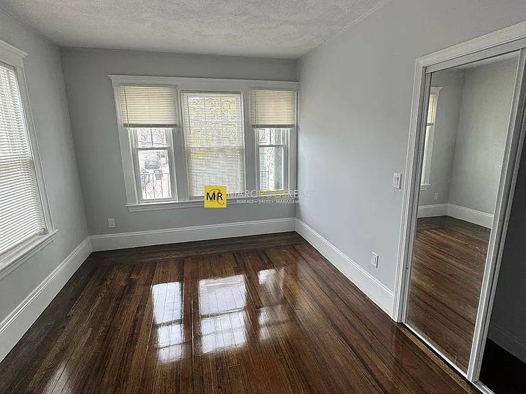 14X Hamilton Rd #14 — Photo 4