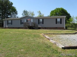 664 Hammett Rd, Inman, SC 29349