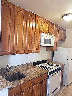 2nd image of 315 Ocean Pkwy APT 5M