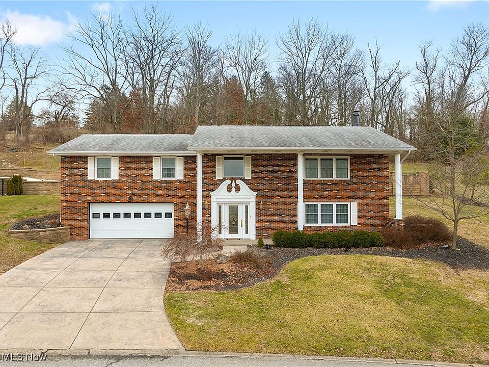 1st image of 186 Greentree Dr