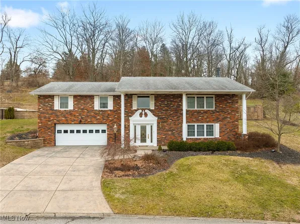 186 Greentree Dr, Saint Clairsville, OH 43950