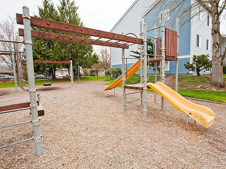 McKenzie Meadow — Photo 6