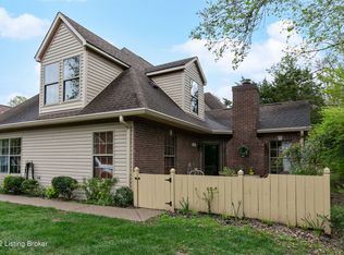 3022 Graystone Manor Pkwy, Louisville, KY 40241