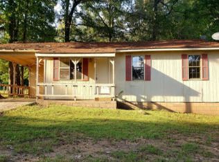 135 Patrick Ln, Cherokee, AL 35616