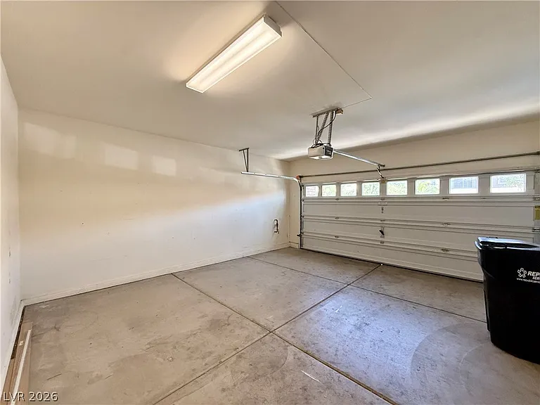 6459 Parrot Ridge Ct — Photo 15