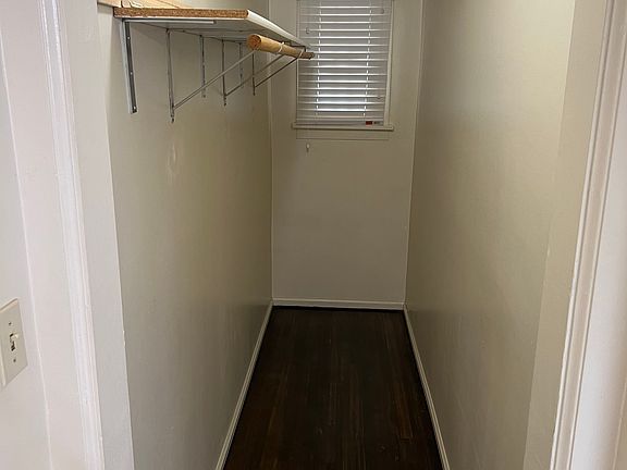 2nd image of 3506 Oakes Ave APT 1
