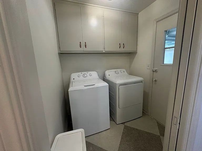 1612 E Frontier Dr — Photo 12