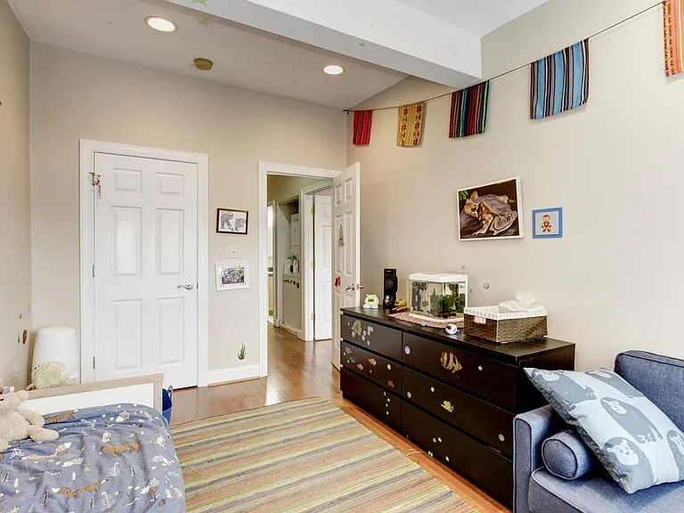 726 Quincy St NW #A — Photo 18