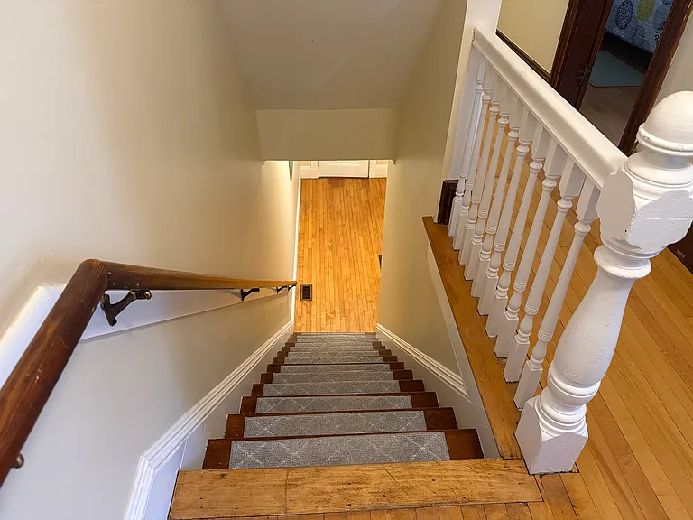 59 Fern St #B — Photo 8