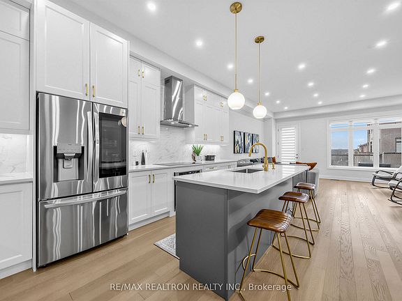 5th image of 9532 Weston Rd