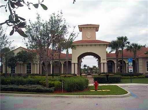 Green Cay Village