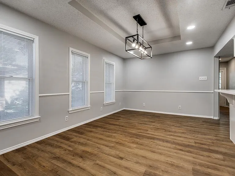 525 Harvard Dr — Photo 6