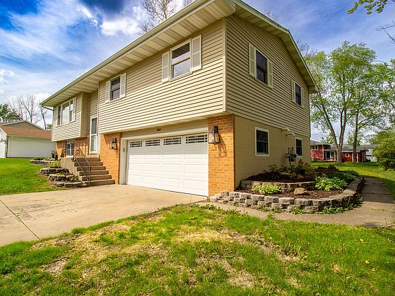 4th image of 3063 Parkwood Pl