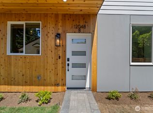 12048 5th Ave NE #B, Seattle, WA 98125