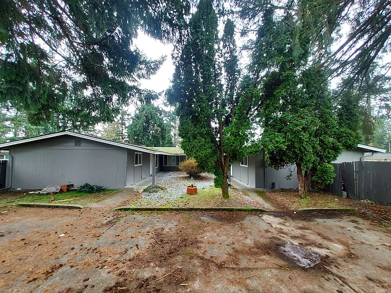 1122 Neil St NE — Photo 32