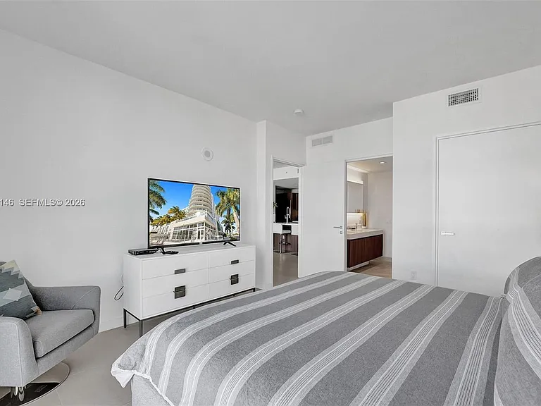 401 N Birch Rd #514 — Photo 14