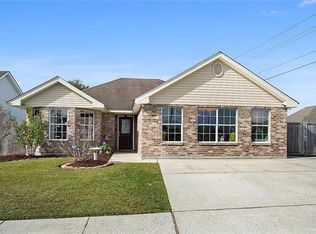 2700 Bayou Cane Dr, Marrero, LA 70072