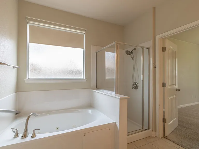 18601 Derby Hill Ln — Photo 18