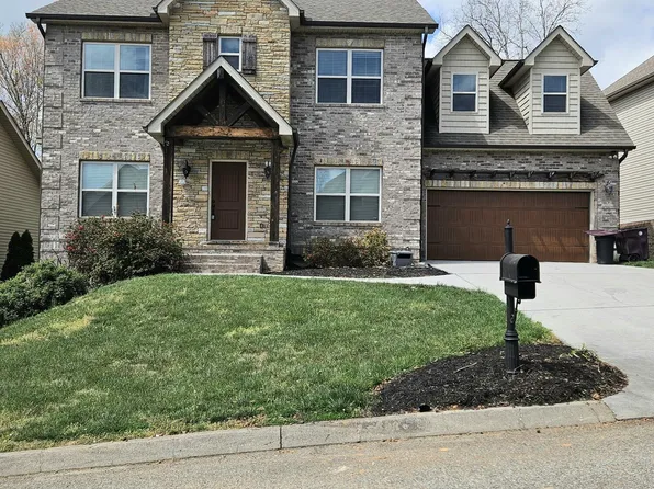 1325 Sloping Hill Ln, Knoxville, TN 37931