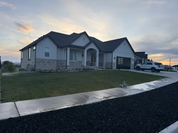 459 N Hawthorn Dr, Salem, UT 84653
