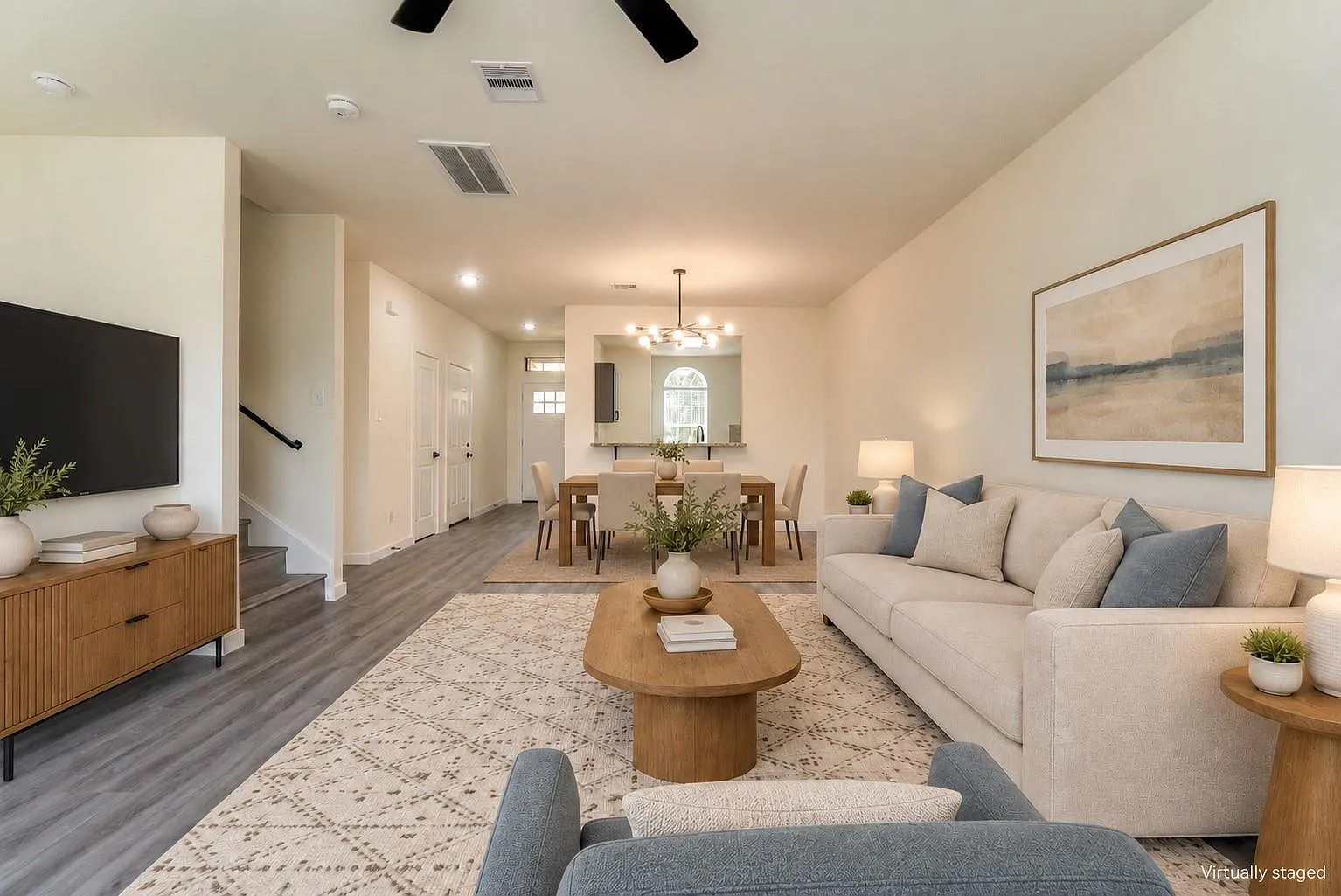 5 bed, 3.5 bath, 3068 sqft, $3,300 — Photo 3
