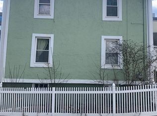 54 White Pl UNIT 54, Brookline, MA 02445