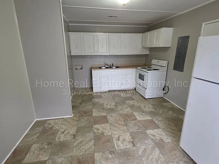 409 Mason St — Photo 10